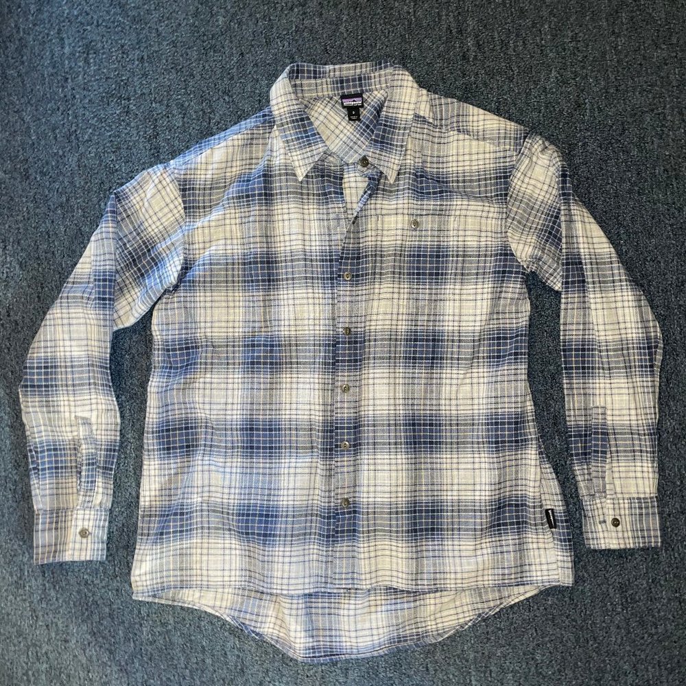 Patagonia Women's Long-Sleeved Organic Cotton Midweight Flannel Shirt, size S